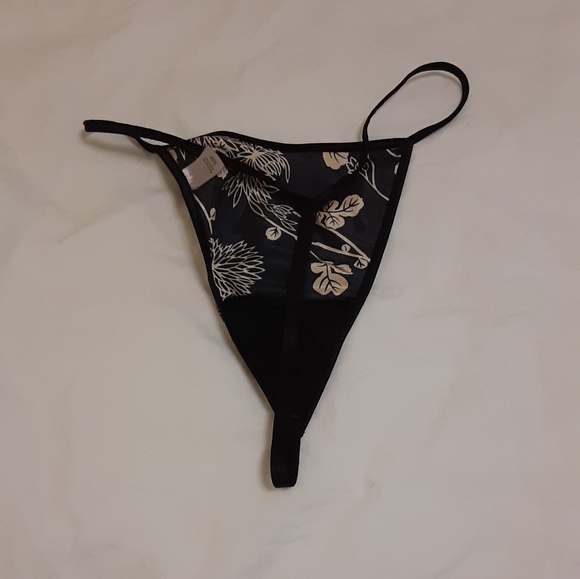 VS tie front nightie - Picture 11 of 11